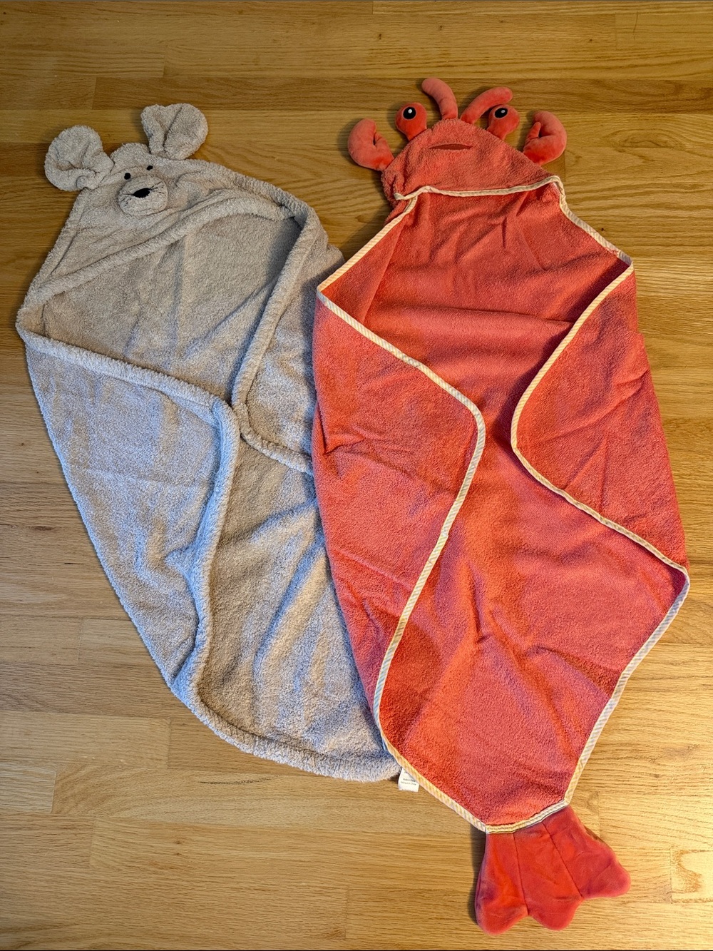 Baby/Infant Restoration Hardware Hooded Towels, 2 pcs, 0-12 mo